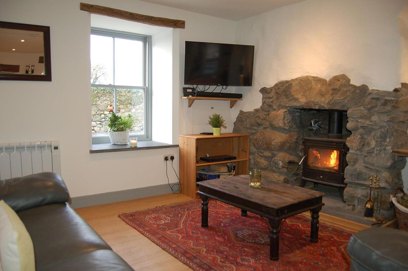 Ty Del - Beautiful Home In Tywyn Extérieur photo