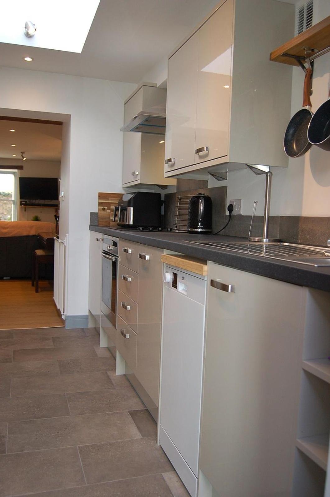 Ty Del - Beautiful Home In Tywyn Extérieur photo