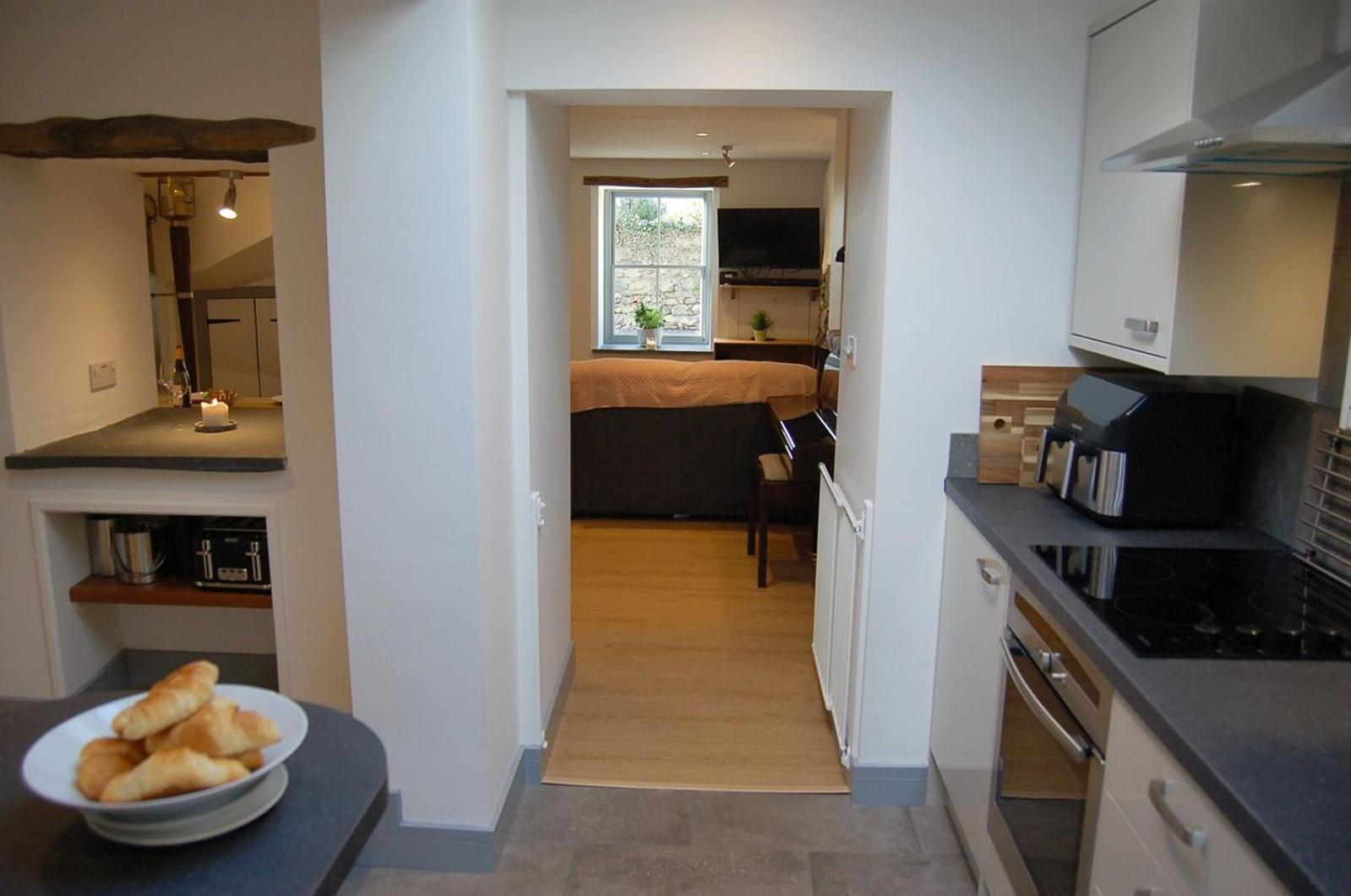 Ty Del - Beautiful Home In Tywyn Extérieur photo